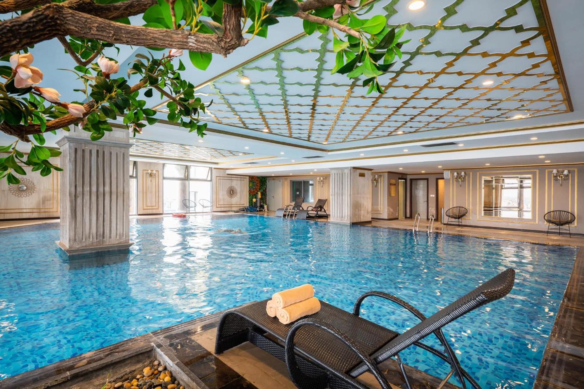 Hi-Home Suites - The West Lake Xuan Dieu ハノイ市 エクステリア 写真