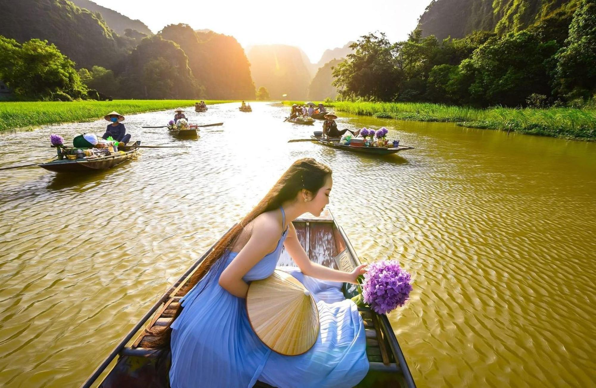 Hi-Home Suites - The West Lake Xuan Dieu ハノイ市 エクステリア 写真
